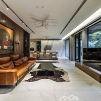 Bán Biệt Thự 3 Tầng Kdc T30, Đường Phạm Hùng, Bình Chánh, 200M2, Hàng Hiếm, Sổ Hồng Riêng, 14Tỷ6