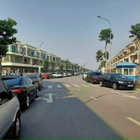 Bán Shophouse 120M2 Tuyến Phố Đi Bộ Tại Centa Vsip Từ Sơn Bn Cách Cầu Vĩnh Tuy 10Km Rẻ Hơn Tt 1 Tỷ