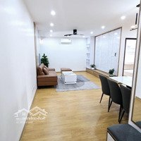 Chính Chủ Bán Căn Hộ Cao Cấp 102M - Cầu Giấy 3 Phòng Ngủ- 2 Vệ Sinh- 3 Ban Công 6 Tỷ 7