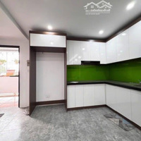3,55 Tỷ Căn Hộ Cc Cầu Giấy-Doãn Kế Thiện-85M2-Lô Góc-3 Phòng Ngủ-Full Nội Thất