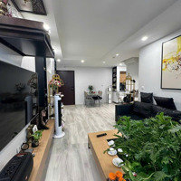 Bán Căn 1N-51M2 Giá Chỉ 5.650 Tỷ. Tầng Trung - View Ôm Trọn Hồ Thanh Xuân
