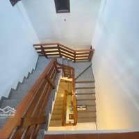 Bán Biệt Thự Đường Phạm Đình Hổ,Diện Tích8X20M 3 Tầng Sát Biển Nguyễn Tất Thành