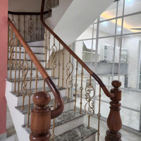 Chính Chủ Cần Tiền Bán Gấp Nhà Liều Kề Kđt Xuân Phương, 75M2, Giá Tốt Nhất Thị Trường