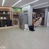 Mặt Phố Trần Vỹ Lô Góc Ba Thoáng Kinh Doanh Dòng Tiền 69M Giá Bán 32.5 Tỷ