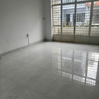 Cho Thuê Nhà Mặt Phố Cộng Hòa, 60 Triệu, 112M2, 6 Phòng Ngủ 6 Vệ Sinh 4 Tầng, Mặt Tiền 30M