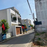 Bán Nhà Gần Vòng Xoay Nguyễn Duy Trinh, Phú Hữu, Q9,3 Tầng, 4 Phòng Ngủ 4 Vệ Sinh Sân Thượng, Nhỉnh 4 Tỷ