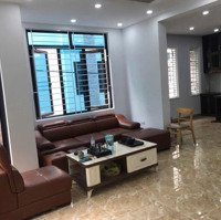 Cho Thuê Nhà Ngõ Phùng Chí Kiêndiện Tích50M2 X 6 Tầng, Lô Góc, Ô Tô Đỗ Cửa