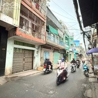 Mt Võ Thành Trang P11 Tân Bình. 4 X 15 . Nh 5M Giá Bán 9.6 Tỷ , 2 Lầu . Siêu Rẻ