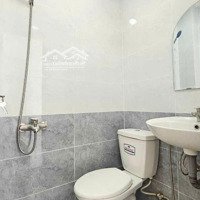 Phòng Mới Đẹp Sạch Sẽ Mát Mẻ Mặt Tiền Đường Lớn
