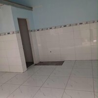 Bán Kiot + dãy trọ 5p giá mềm,đang có khách thuê, mua là có lời ở Hóc Môn,Sổ Hồng Riêng,760Tr