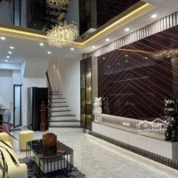 Nhà Phố Nguyễn Lân3, 5 Tầng, Mặt Tiền 4M, Nhà Phân Lô, Thoáng Sáng 10M Ra Phố Giá Bán 10 Tỷ