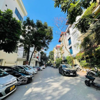 Chính Chủ Bán Nhà Kinh Doanh - Gara Ô Tô Trần Thái Tông. Diện Tích 40M2 5 Tầng Giá Bán 11.6 Tỷ