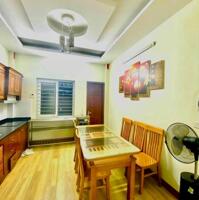 Bán nhà ngõ 360 Xã Đàn, quận Đống Đa, 66m2, 5T, nở hậu, hơn 8 tỷ