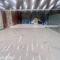 Cho Thuê Tòa Nhà Văn Phòng 10X20M, 1 Hầm Trệt Lửng 5 Lầu, Diện Tích Sử Dụng 1300M2
