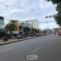 Nhà 2 Tầng, Vị Trí Kinh Doanh Đỉnh, Diện Tích Khủng 202M2, Ngang Hơn 6M, Lô Góc Kẹp Kiệt Ô Tô.