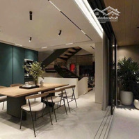 Bán Chdv Lê Thánh Tôn -Quận 1 - Với Bề Ngang Lớn 8,7M - 4 Tầng - Hdt: 90 Triệu/Tháng - Giá Bán: 23 Tỷ