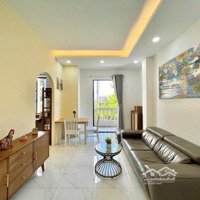 Căn Hộ 1 Phòng Ngủ Rộng Hơn 40M2 Full Nội Thất, Máy Giặt Riêng. Gần Emart Phan Huy Ích