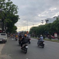 Bán Gấp Nhà Góc 2 Tầng Mặt Tiền Kinh Doanh Đường Tôn Đức Thắng - Dien Tích 210M - Ngang Gần 7M