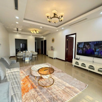 Chính Chủ Gửi Bán Căn Hộ Vinhomes Royal City 2 Phòng Ngủ Full Nội Thất Cao Cấp