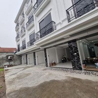 Cần Bán Gấp Căn Nhà 4 Tầng Oto Vào Nhà Cách Đại Lộ Thăng Long 300M