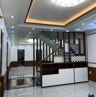 Căn Xẻ Khe Hoàn Thiện Rồi Giá Tốt Nhất Dự Án