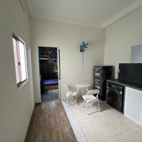 Phòng Trọ Tách Bếp Có Gác, 2 Chỗ Ngủ, Full Nội Thất Gần Phan Xích Long, Ban Công View Thoáng