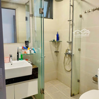 Bán 2 Phòng Ngủcăn Hộ Chung Cư The Gold View 346 Bến Vân Đồn, Quận 4 ! Diện Tích : 80M2 2 Phòng Ngủ 2 Vệ Sinhcó