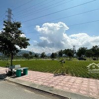 Bán Nhà Đẹp Thiết Kệ Hiện Đại Đối Diện Công Viên , Khu Đô Thị Hà Quang 2 Nha Trang , Liên Hệ Em Xem