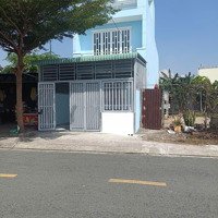 Bán Nhà 5*22M Kiên Cố, Lầu Tum Trệt,Mặt Tiềnnhựa Tân Hiệp. Hocmon