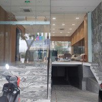 Chính Chủ Cho Thuê Nnc Thích Hợp Làm Văn Phòng,Spa,Phòng Khám, Nam Kỳ Khởi Nghĩa Quận 1