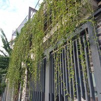 Cho Thuê Nhà: Diện Tích 70M2, Diện Tích Sử Dụng (Sàn) 100M2. Nhà Đẹp, Để Lại Đầy Đủ Nội Thất.