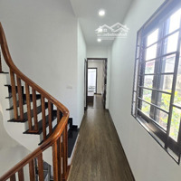 Siêu Phẩm Ngọc Hồi Mặt Đường, Lô Góc Ô Tô Tránh Ô Tô Chạy Qanh Nhà 4 Tầng Dân Xây Chào Bán 8.9 Tỷ