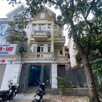 Cho Thuê Biệt Thự Mễ Trì Thượng,Diện Tíchđất 130M, Xd 70M, 4 Tầng,Mặt Tiền10M, Nhà Đẹp, Ô Tô Đỗ