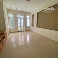 Cho Thuê Biệt Thự Mễ Trì Thượng,Diện Tíchđất 130M, Xd 70M, 4 Tầng,Mặt Tiền10M, Nhà Đẹp, Ô Tô Đỗ