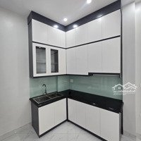 Nhà Đẹp Dân Xây Cần Bán Gấp - Ngõ Quỳnh - Hai Bà Trưng Nhỉnh 6 Tỷ. Diện Tích 45M2 4 Tầngmặt Tiềnđẹp