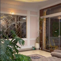 Chính Chủ Cần Bán Khách Sạn Đường Xô Viết Nghệ Tĩnh, Phường 7, Đà Lạt, Lâm Đồng. Gần Chợ Đà Lạt
