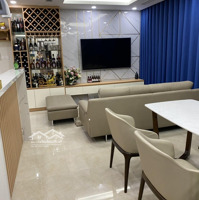 Vip. Cho Thuê 2 Ngủ Vinhomes D''capitale Giá Chỉ 19 Triệu/Tháng. Full Đồ