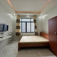 Studio Full Nội Thất - Cửa Sổ - Thang Máy Gần Cầu Chữ Y