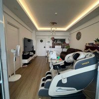 Bán Gấp Căn Hộ Chung Cư 2 Phòng Ngủ 2 Vệ Sinh- H3 - Hoàng Diệu - Quận 4