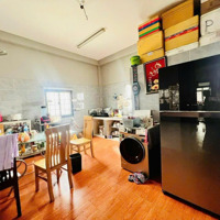 Nhà Mặt Tiền Sát Đ. Chương Dương - Ngang 5.5M -Diện Tíchđất Cn 109M2 Xe Hơi Ngủ Trong Nhà - Nội Thất Gỗ