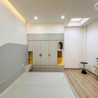 GIẢM 100TR... CHÍNH CHỦ BÁN GẤP NHÀ 2 LẦU NGAY TRƯỜNG LÁI BỬU LONG