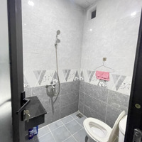 Siêu Hiếm Nhà 2 Tầng Mới Keng - Ôtô Thông Gần Mặt Tiền Võ Văn Kiệt Thông Mỹ Khê 8. Giá 4.7X Tỷ