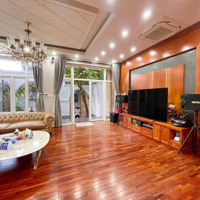Bán Biệt Thự Đẹp Hồ Bơi Sân Vườn Khu Bên Sông Phường Hiệp Bình Chánh Tp Thủ Đức