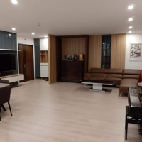 Căn Hộ Góc 135 M2 Tại Chung Cư 361, Số 60 Hoàng Quốc Việt