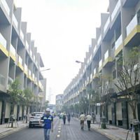 Triển Khai Dự Án Nhà Phố Thương Mại Bcons Uni Valley Thuộc Quần Thể Khu Đô Thị Bcons City Dĩ An