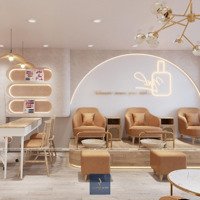 Cho Thuê Nhà Mặt Phố Trung Hòa. Diện Tích: 55M2X5 Tầng. Mt: 5.5M