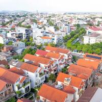 Biệt Thự 3 Tầng +1 Tầng Áp Mái, Đường Hà Huy Tập Phường Xuân Phú, TP Huế