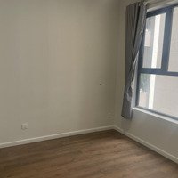 Bán Căn Hộ 2 Phòng Ngủ Opal Skyline Nhà Trống Còn Mới 100%, Giá Tốt 1 Tỷ 750 Triệu Đã Bao Phí Thuế