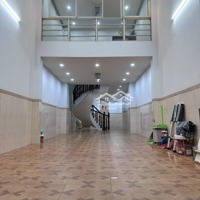 Cho Thuê Nhà Mặt Phố Ngô Gia Tự, 55 Triệu, 68M2, Q10, Hcm Chỉ Với Giá Siêu Hời