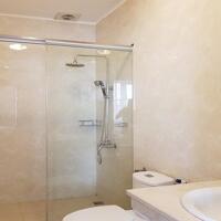 Cho thuê căn hộ giá rẻ 2PN, 80m2, Từ Hoa, Tây Hồ, đủ đồ, sáng thoáng